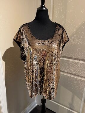 Torrid Gold Sequin Short Sleeve Women's Top
